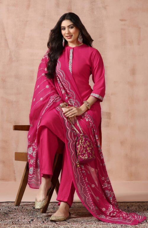 Women Liva Viscose Fuchsia Embroidered Kurta Comfort Pant Dupatta